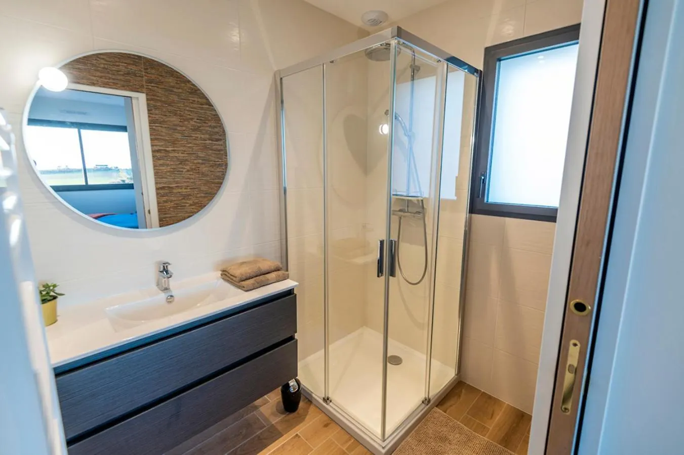 Sea View Holiday Villa With Private Spa Brittany Plougonvelin