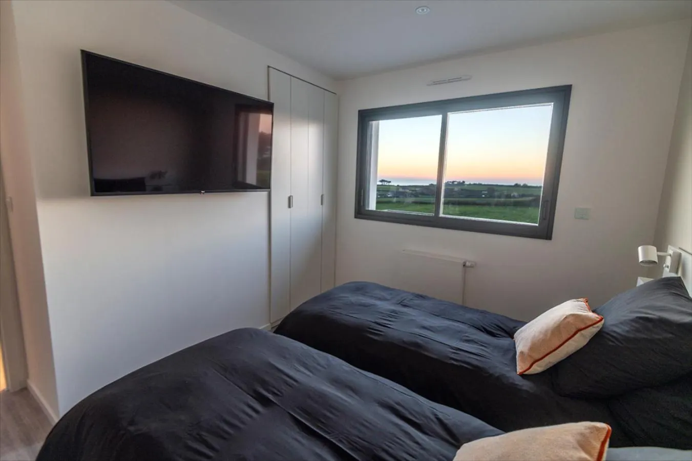 Sea View Holiday Villa With Private Spa Brittany Plougonvelin
