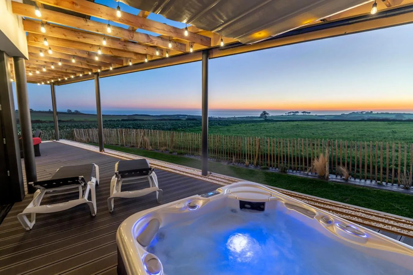Sea View Holiday Villa With Private Spa Brittany Plougonvelin