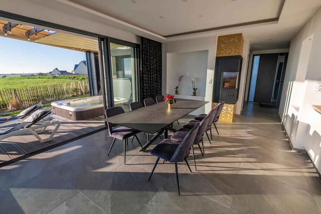 Sea View Holiday Villa With Private Spa Brittany Plougonvelin